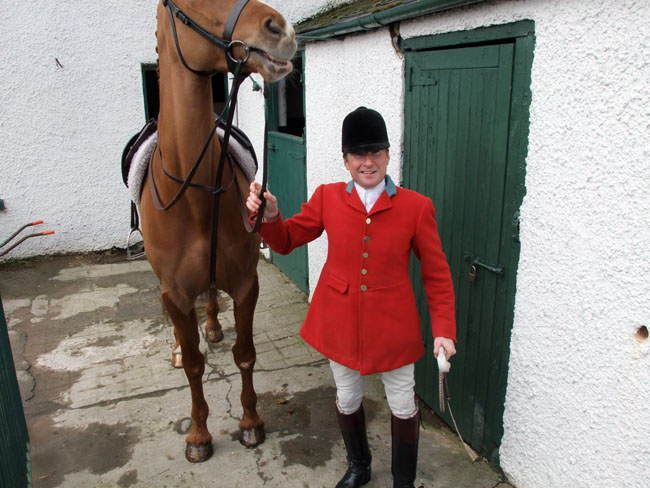 Huntsman DJ Feeney is ready to mount